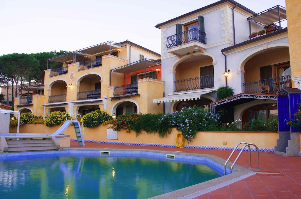 Residence Riva Azzurra Cannigione Esterno foto