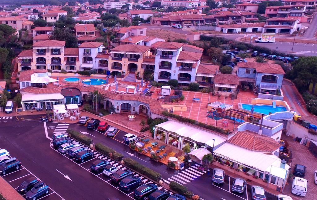 Residence Riva Azzurra Cannigione Esterno foto