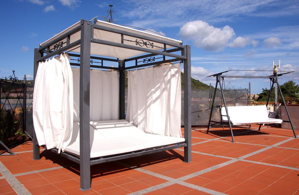 Residence Riva Azzurra Cannigione Esterno foto