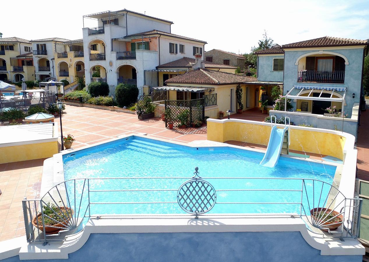 Residence Riva Azzurra Cannigione Esterno foto