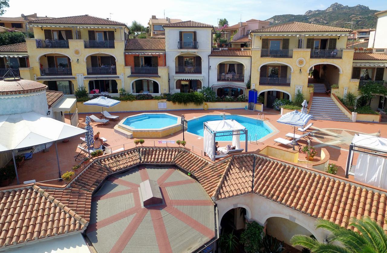 Residence Riva Azzurra Cannigione Esterno foto