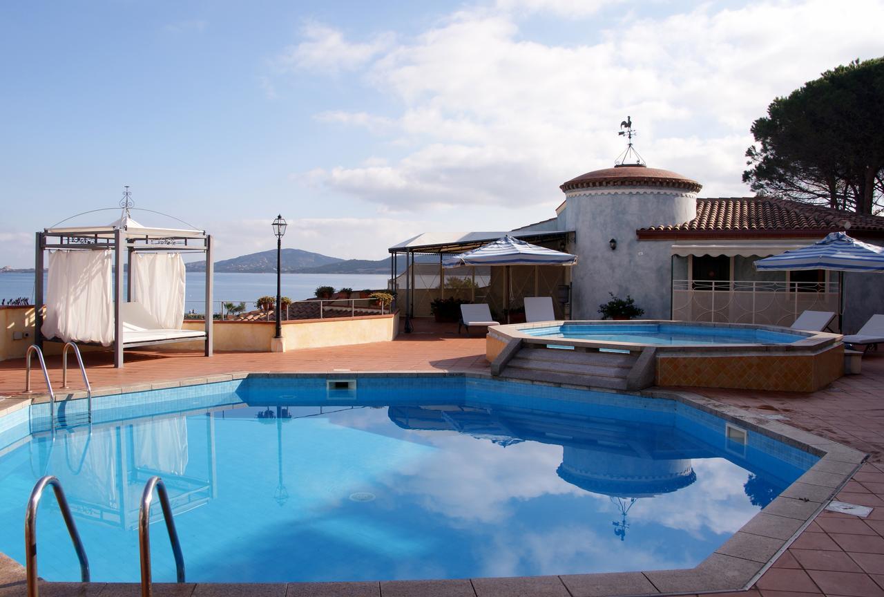 Residence Riva Azzurra Cannigione Esterno foto